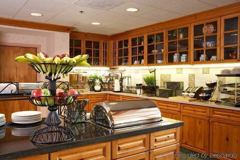 Homewood Suites By Hilton St. Petersburg Clearwater Restoran gambar